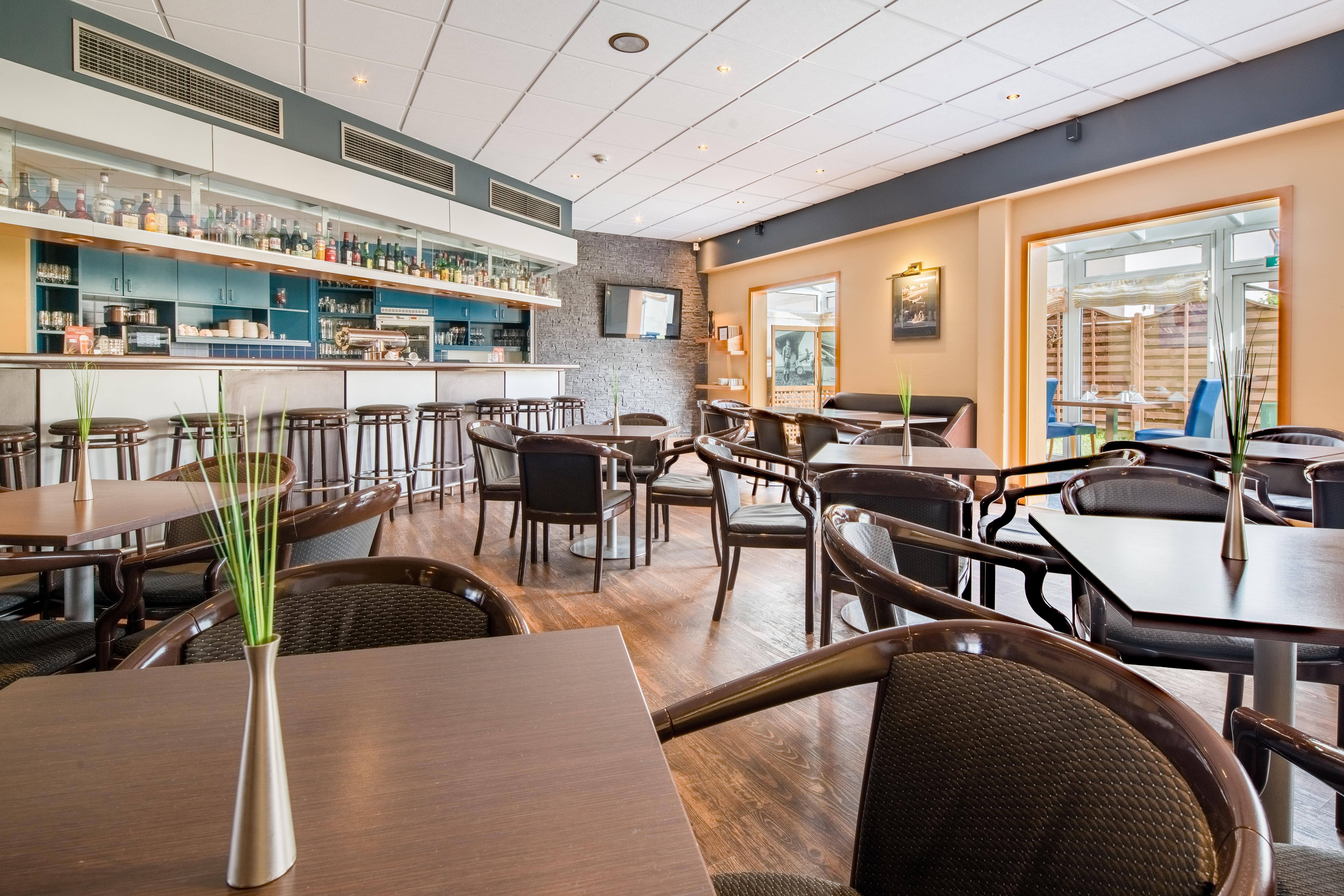 Airways Hotels Frankfurt Airport West Raunheim Extérieur photo
