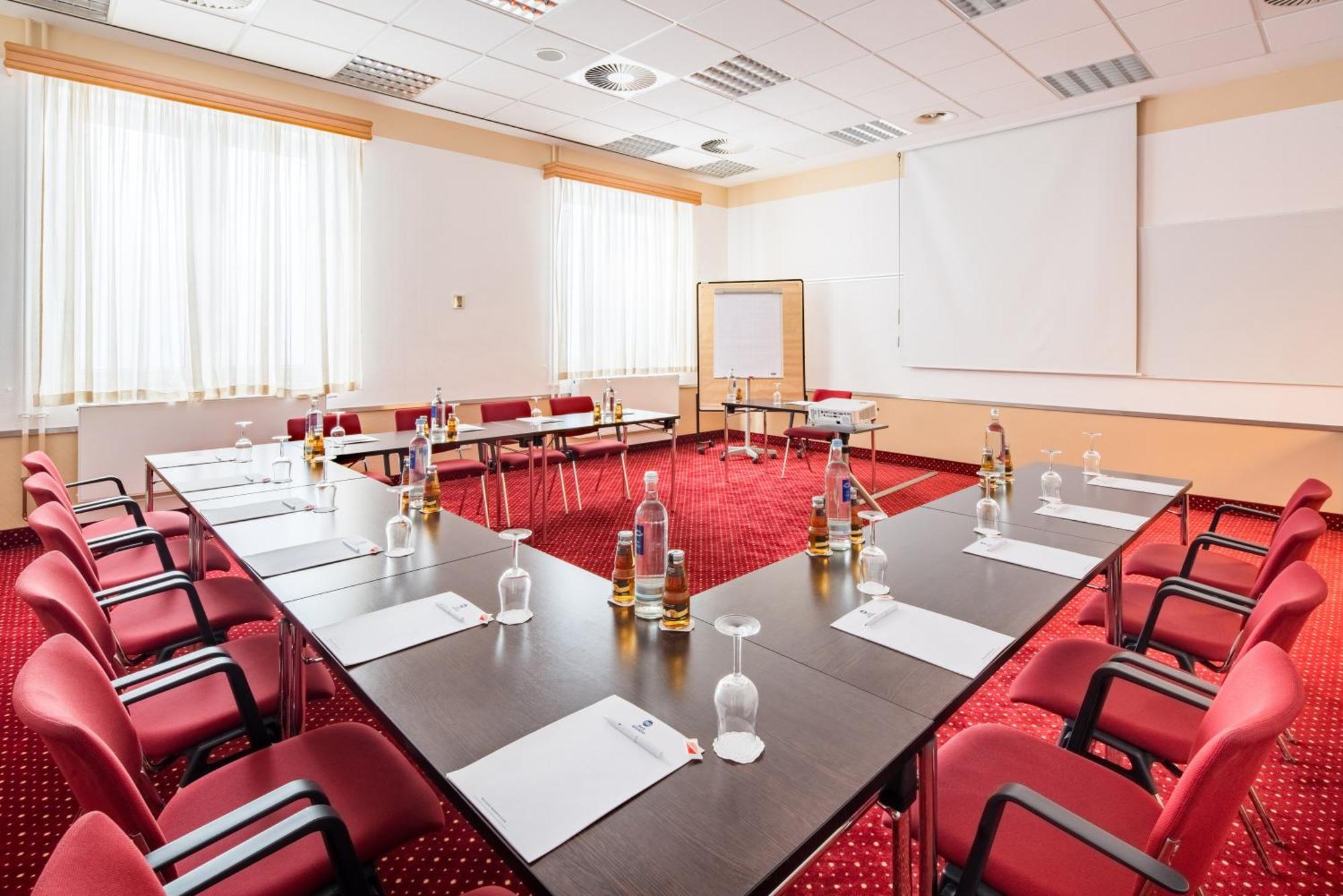 Airways Hotels Frankfurt Airport West Raunheim Extérieur photo