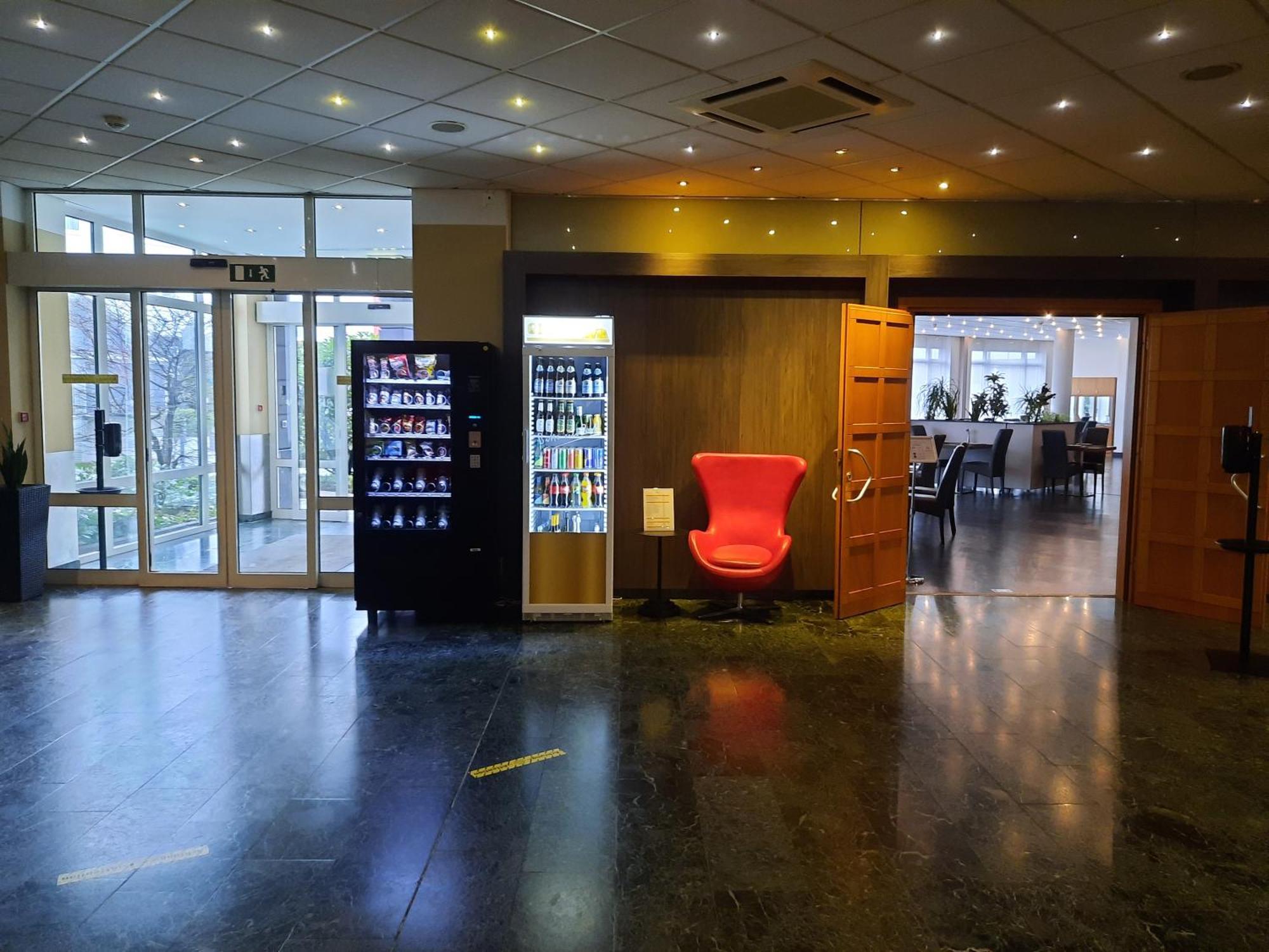 Airways Hotels Frankfurt Airport West Raunheim Extérieur photo