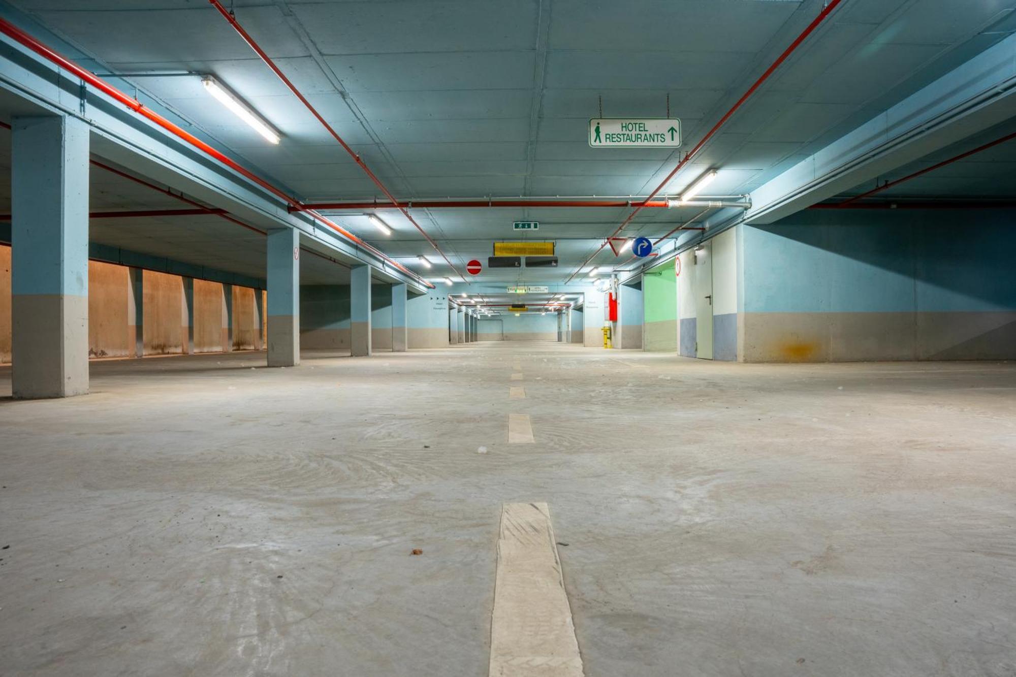 Airways Hotels Frankfurt Airport West Raunheim Extérieur photo